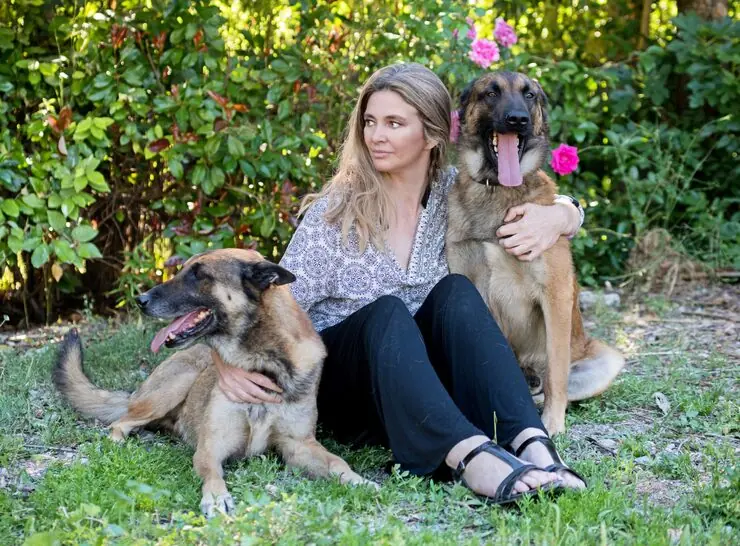 Customs Clearance & Tampa Arrival Processing​